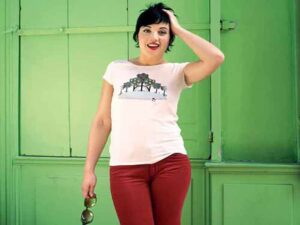 دانلود آهنگ فرانسوی Vis از Carine Erseng با متن و ترجمه