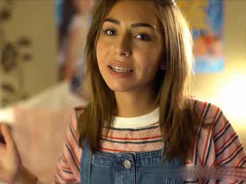 دانلود آهنگ فرانسوی Des ailes از Carla با متن و ترجمه