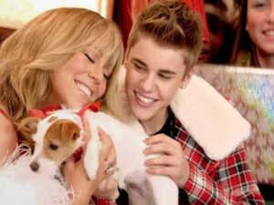 دانلود آهنگ All I Want For Christmas Is You از Justin Bieber با متن و ترجمه