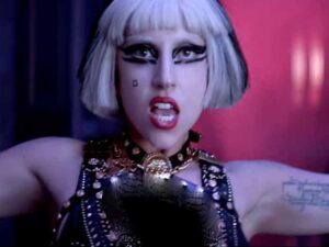 دانلود آهنگ The Edge Of Glory از Lady Gaga با متن و ترجمه