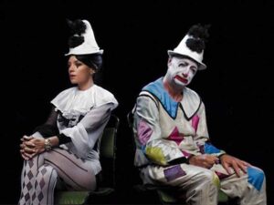 دانلود آهنگ 4chan Stan از Lily Allen با متن و ترجمه