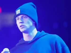 دانلود آهنگ WASHED UP از NF با متن و ترجمه