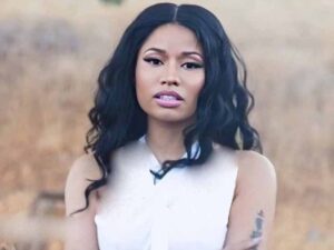 دانلود آهنگ Grand Piano از Nicki Minaj با متن و ترجمه