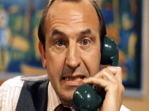 دانلود آرشیو زیرنویس انگلیسی سریال Reggie Perrin