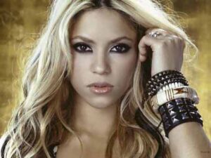 دانلود آهنگ Pure Intuition از Shakira با متن و ترجمه