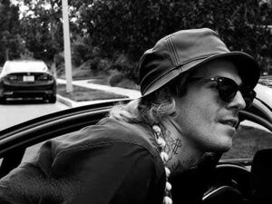 دانلود آهنگ Leather Weather از Within Temptation با متن و ترجمه