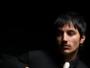 دانلود آهنگ you and I could never be friends از Artemas با متن و ترجمه