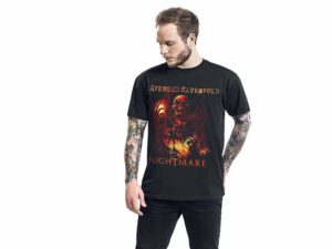 دانلود آهنگ Nightmare از Avenged Sevenfold با متن و ترجمه