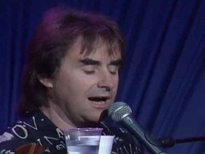 دانلود آهنگ The Head And The Heart از Chris De Burgh با متن و ترجمه