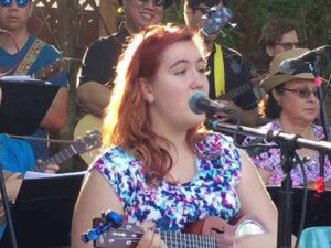 دانلود آهنگ Hummingbird از Eliza Noxon با متن و ترجمه