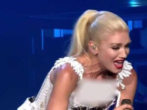 دانلود آهنگ Truth از Gwen Stefani با متن و ترجمه