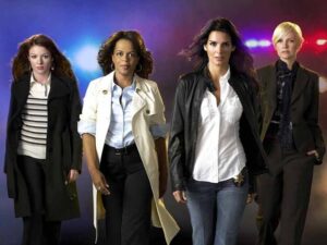 دانلود آرشیو زیرنویس انگلیسی سریال Women’s Murder Club