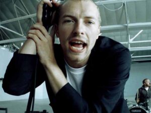 دانلود آهنگ In My Place از Coldplay با متن و ترجمه