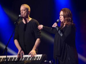 دانلود آهنگ فرانسوی Toi c’est moi از Dan Bigras و Laurence Jalbert با متن و ترجمه