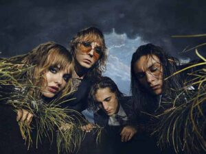 دانلود آهنگ ایتالیایی Mark Chapman از Måneskin با متن و ترجمه