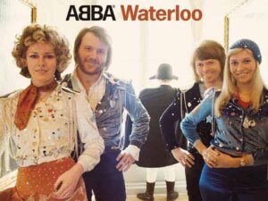 دانلود آهنگ Waterloo از ABBA با متن و ترجمه