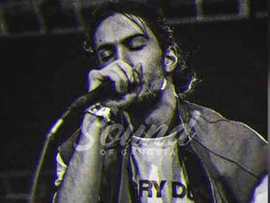 دانلود آهنگ TakeCover از BONES با متن و ترجمه