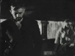 دانلود آهنگ ترکی Benim Evim Sensin از Burak Bulut با متن و ترجمه