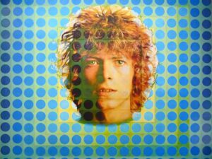 دانلود آهنگ Space Oddity از David Bowie با متن و ترجمه