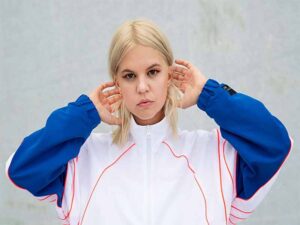 دانلود آهنگ فرانسوی Tôt ou tard از Eli Rose با متن و ترجمه