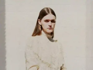 دانلود آهنگ Strangers از Ethel Cain با متن و ترجمه