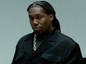 دانلود آهنگ Fragments از Joji و Don Toliver با متن و ترجمه