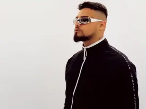 دانلود آهنگ ترکی VODKA BELUGA از LVBEL C5 و AKDO با متن و ترجمه