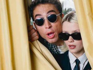 دانلود آهنگ My Regards از Maisie Peters با متن و ترجمه