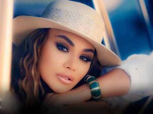 دانلود آهنگ آذربایجانی Salam Heyatim از Türkan Velizade با متن و ترجمه