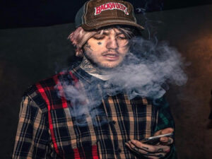 دانلود آهنگ ANOTHER SONG از Lil Peep با متن و ترجمه