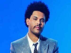 دانلود آهنگ Professional از The Weeknd با متن و ترجمه