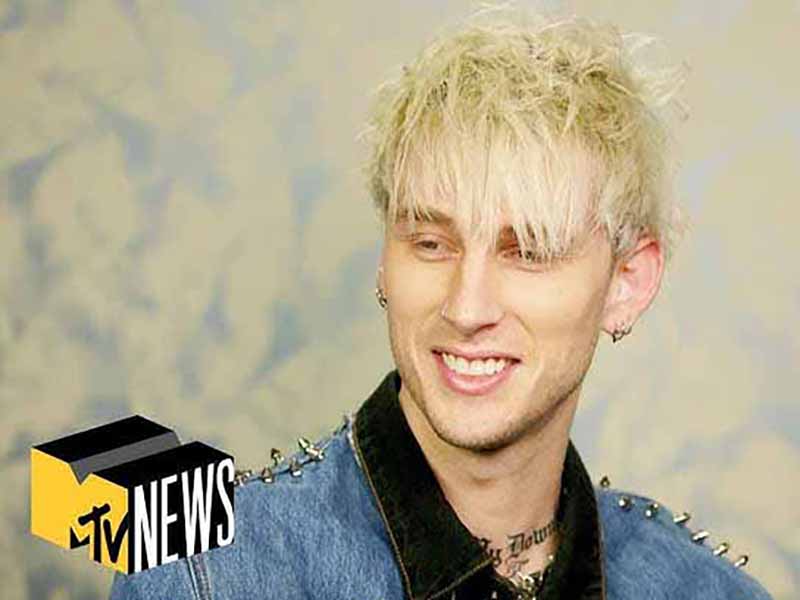 دانلود آهنگ Story of the Stairs از Machine Gun Kelly با متن و ترجمه