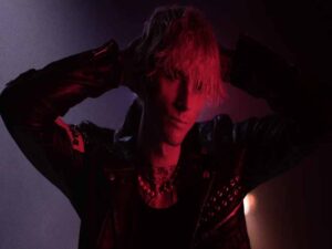 دانلود آهنگ all i know از Machine Gun Kelly و Trippie Redd با متن و ترجمه