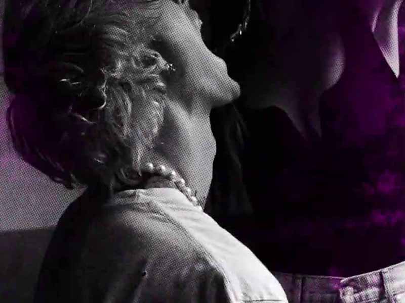 دانلود آهنگ kiss kiss از Machine Gun Kelly با متن و ترجمه