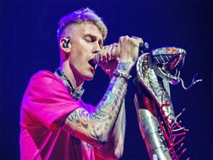 دانلود آهنگ Roulette از Machine Gun Kelly با متن و ترجمه