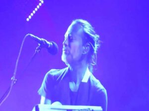 دانلود آهنگ Ful Stop از Radiohead با متن و ترجمه