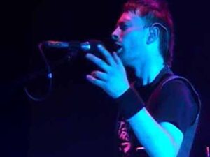 دانلود آهنگ Where I End and You Begin از Radiohead با متن و ترجمه