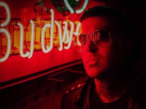 دانلود آهنگ Over Again از Yelawolf با متن و ترجمه