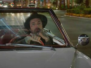 دانلود آهنگ Radio از Yelawolf و Shooter Jennings با متن و ترجمه