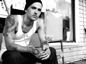 دانلود آهنگ Sky’s the Limit از Yelawolf با متن و ترجمه