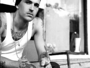 دانلود آهنگ Tennessee Love از Yelawolf با متن و ترجمه