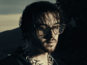 دانلود آهنگ ACID RAIN از Chris Grey با متن و ترجمه
