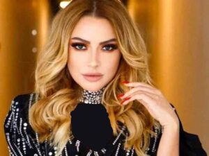 دانلود آهنگ ترکی İnadına از Hadise با متن و ترجمه