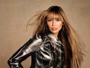 دانلود آهنگ Younger You از Miley Cyrus با متن و ترجمه